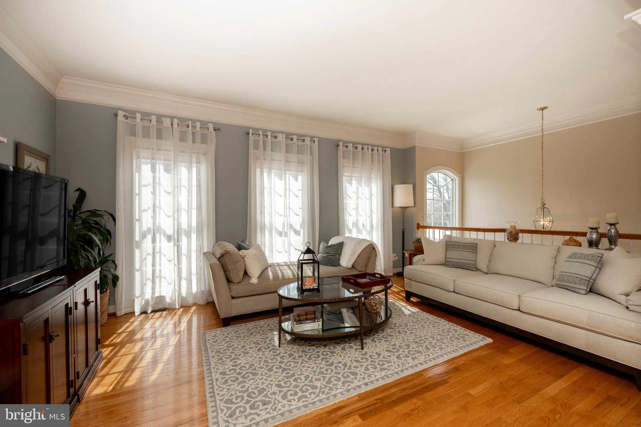 NORTHRIDGE VILLAGE - Residential