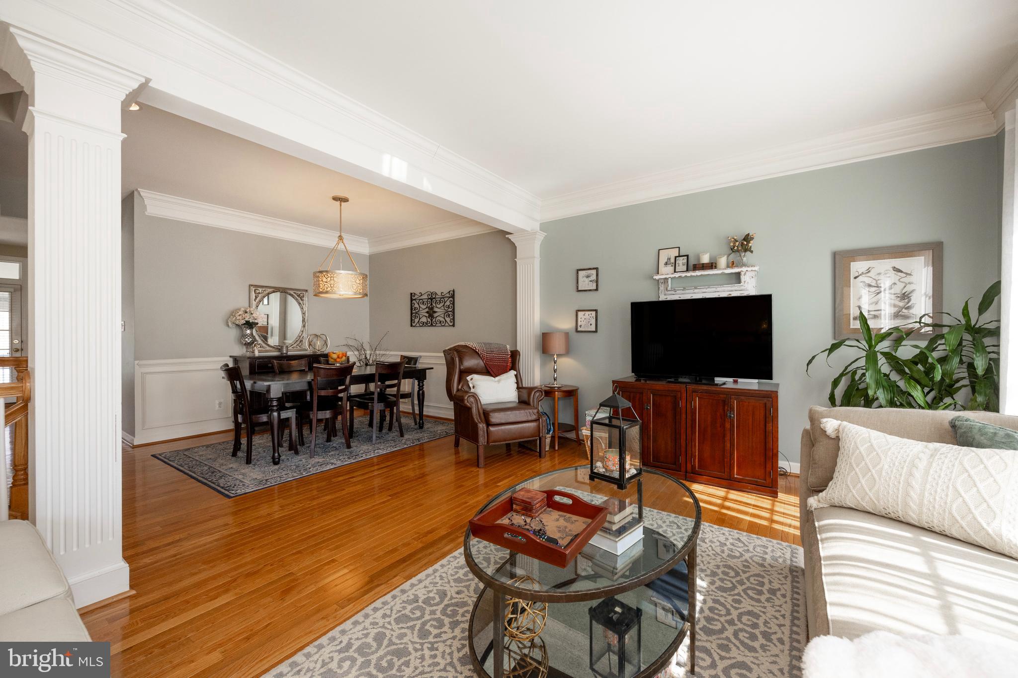 NORTHRIDGE VILLAGE - Residential