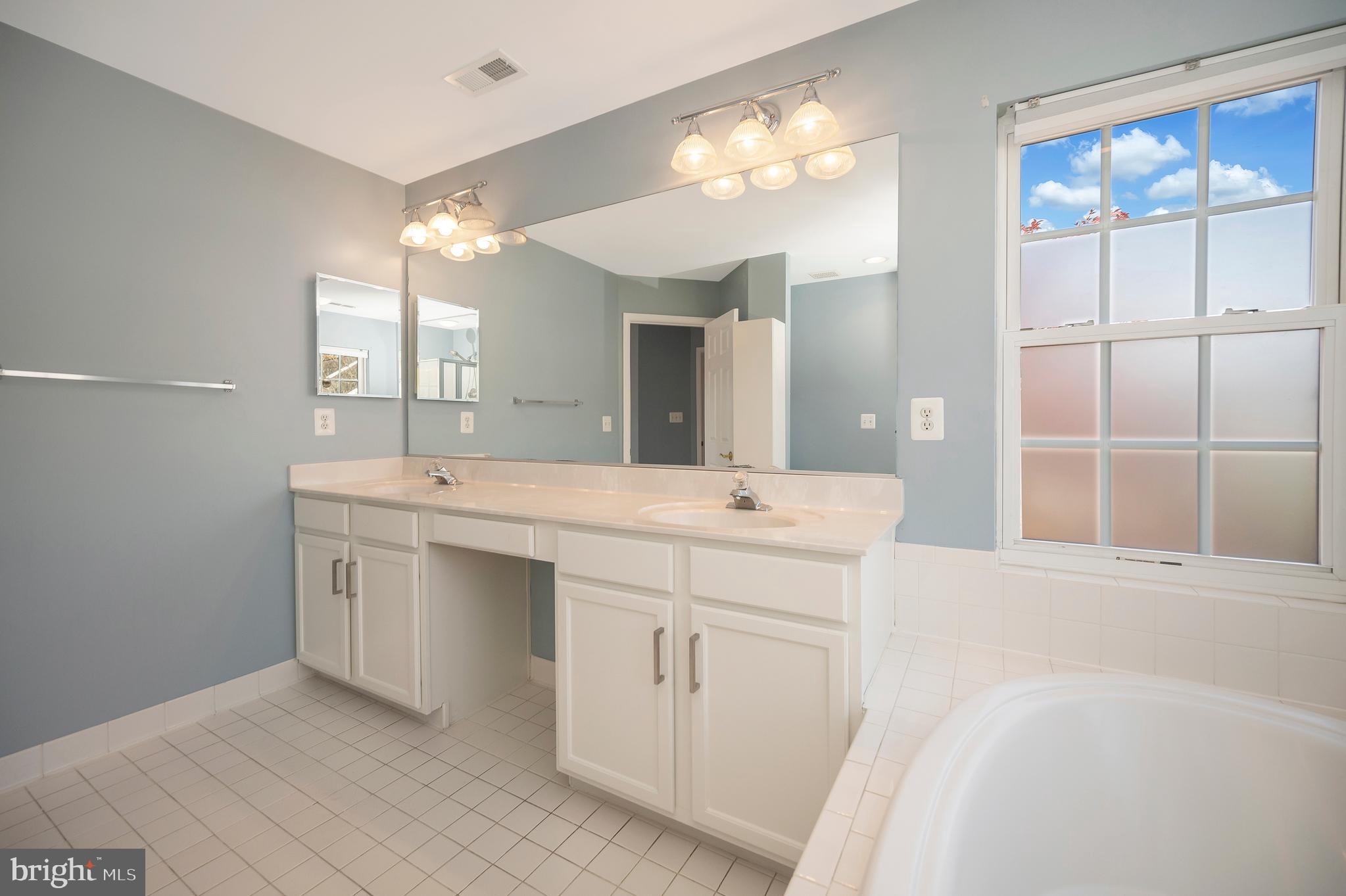 GLENKIRK ESTATES - Residential