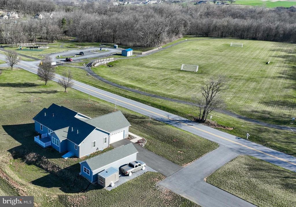 Photo of 324 Old Market Street, MOUNT JOY, PA 17552 (MLS # PALA2066284)