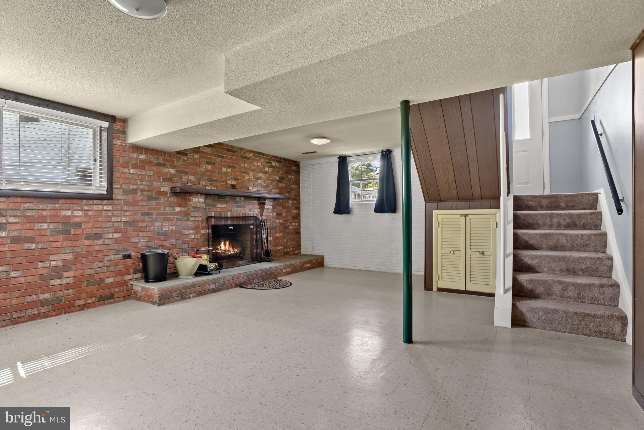 VILLAGE OF OLDE MILL - Residential