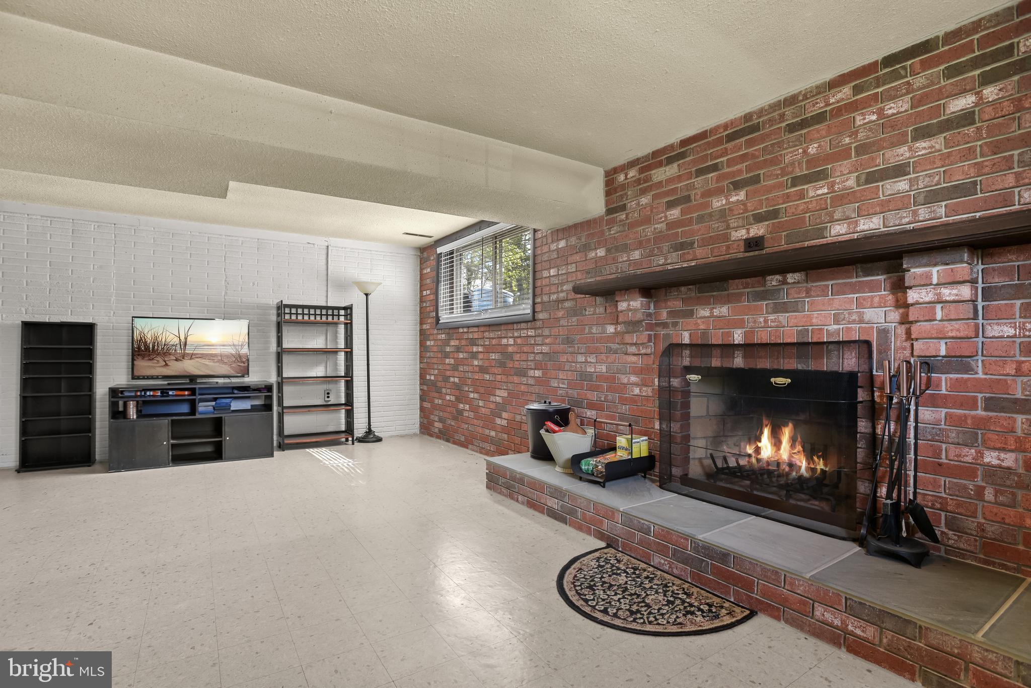 VILLAGE OF OLDE MILL - Residential