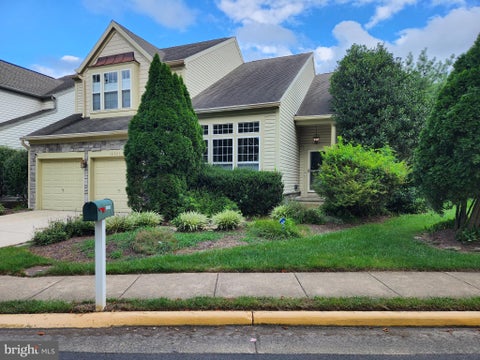 Homes For Rent - 12525 Fox View Way<br/> Fairfax County, RESTON, VA 20191