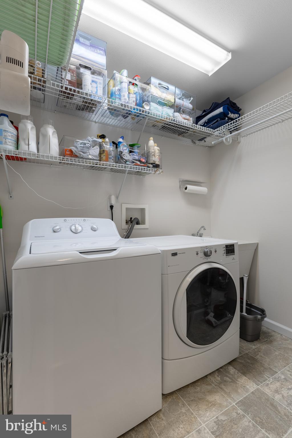 STONE MANOR - Residential