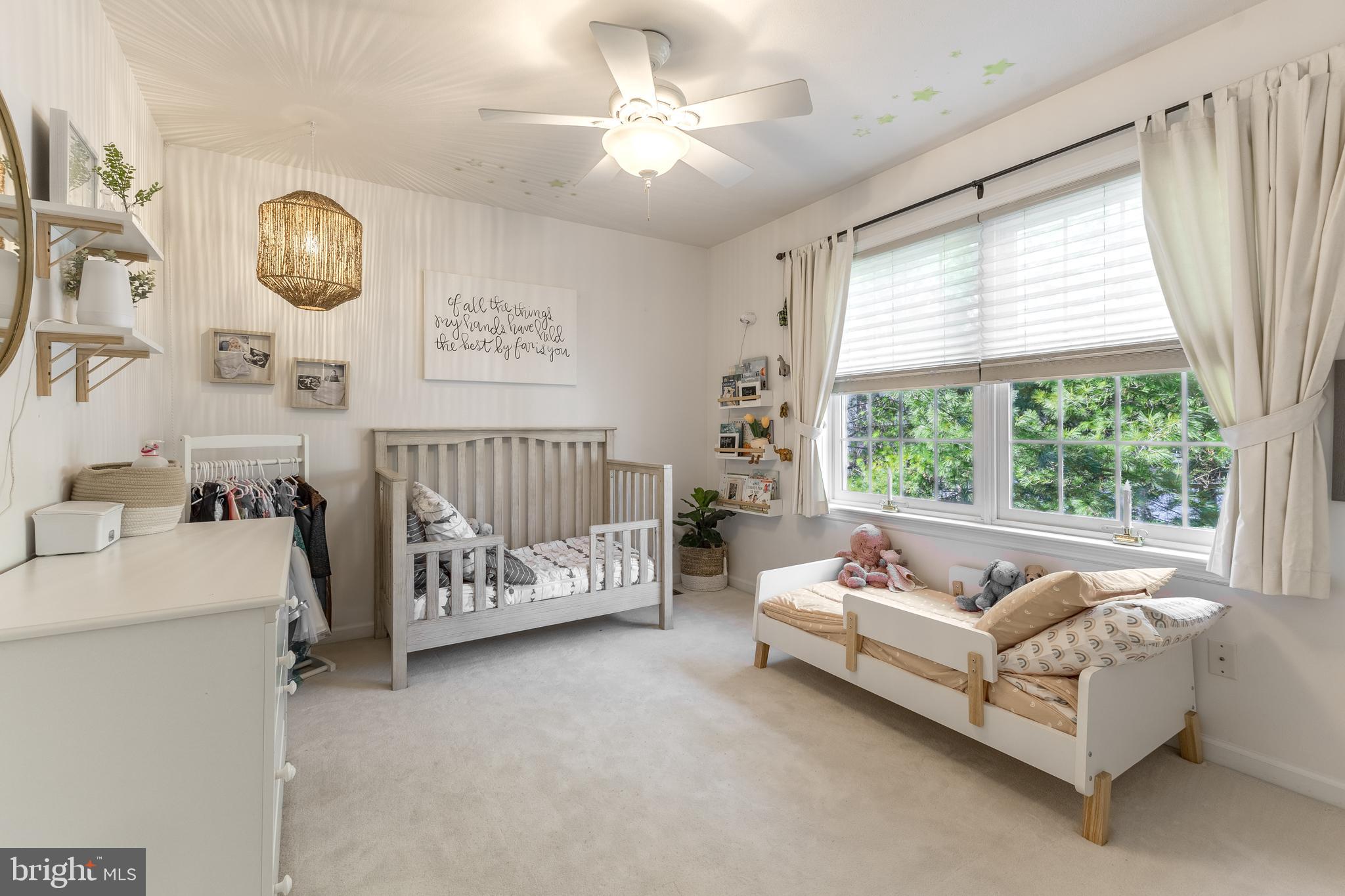 STONE MANOR - Residential