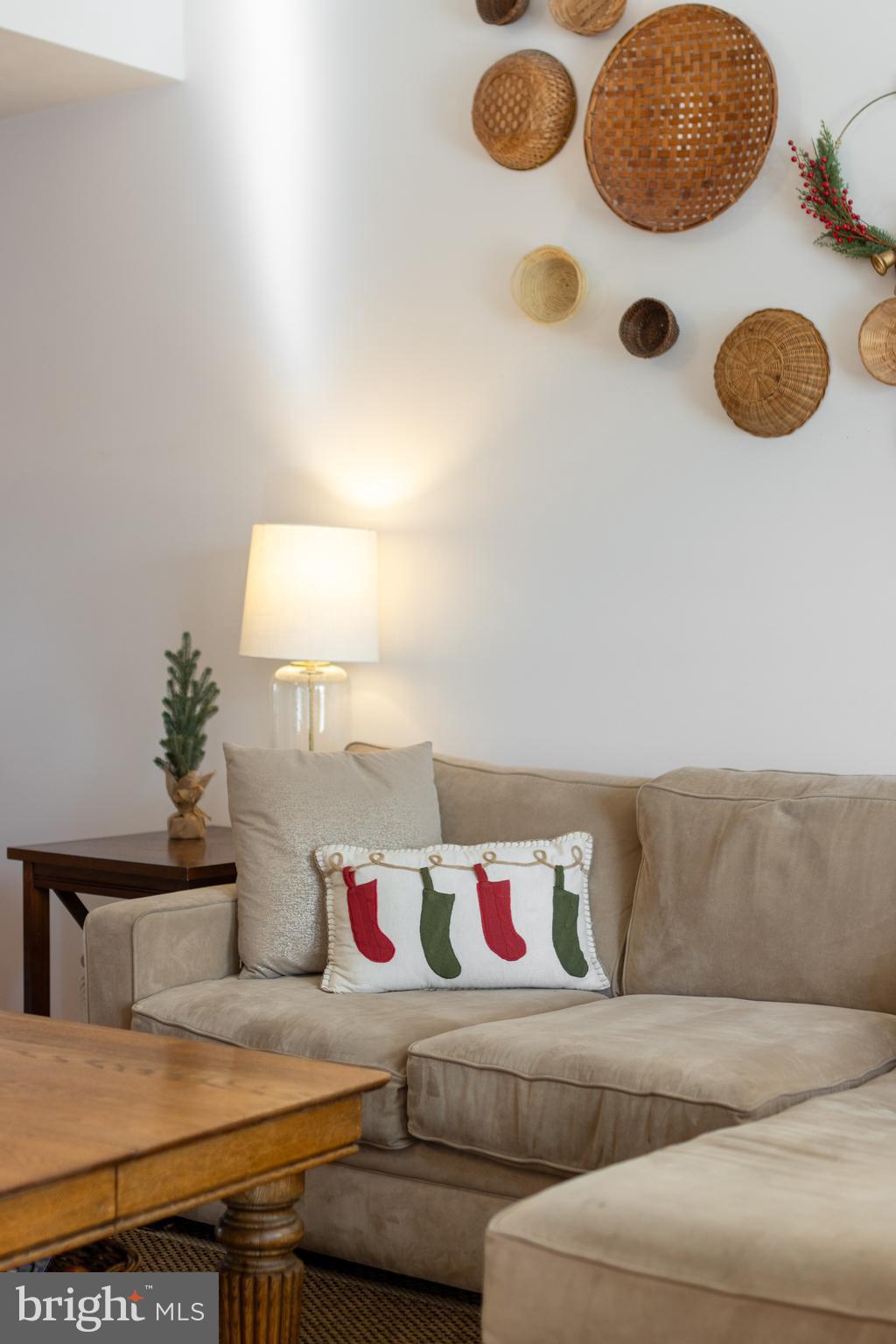 STONE MANOR - Residential