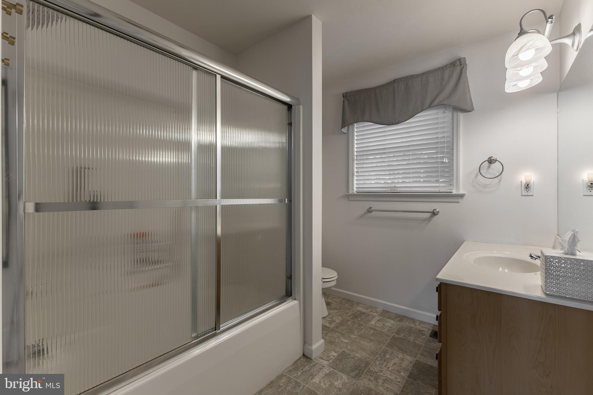 STONE MANOR - Residential