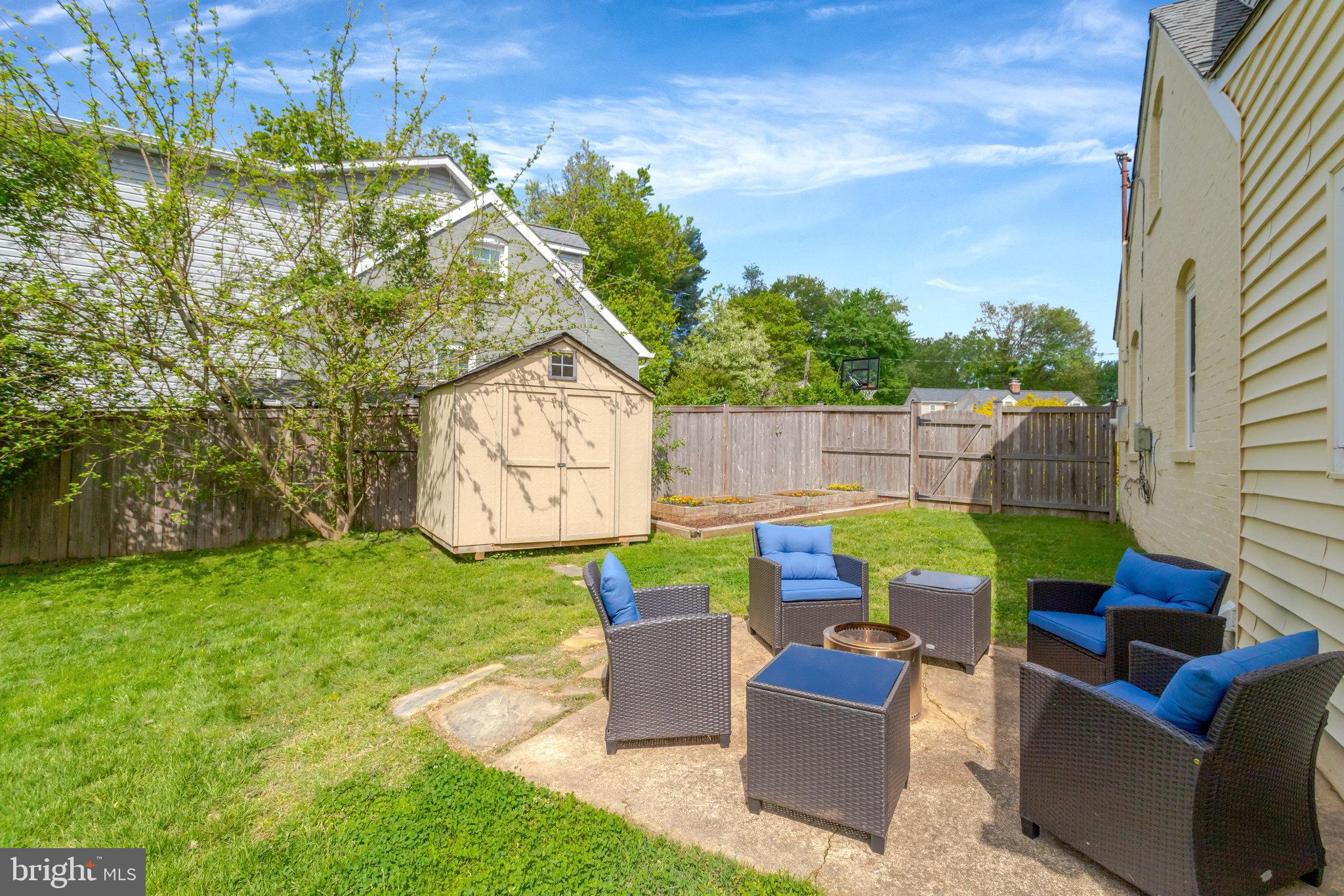 CITY PARK HOMES - Residential