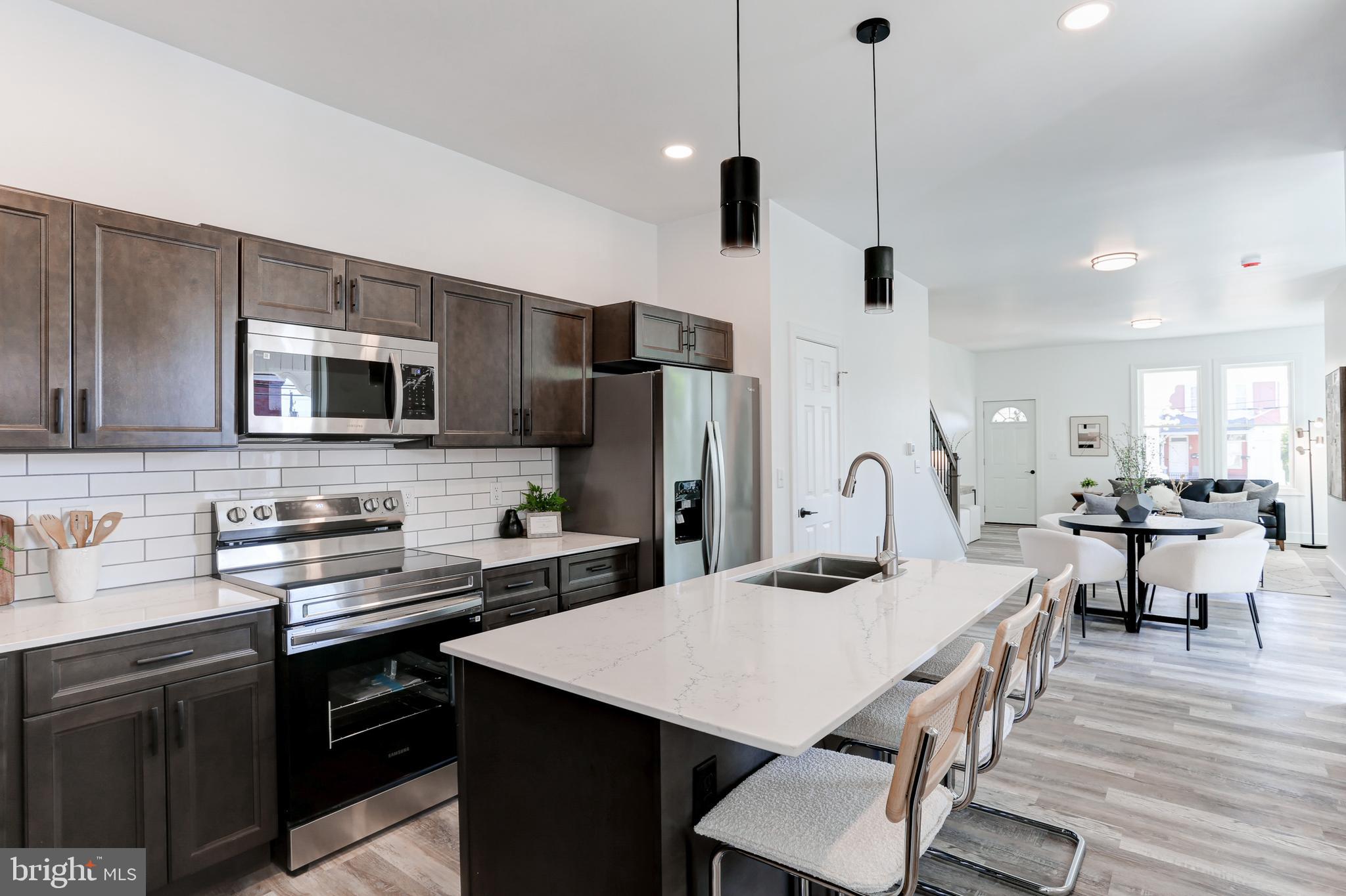 LANCASTER - Residential