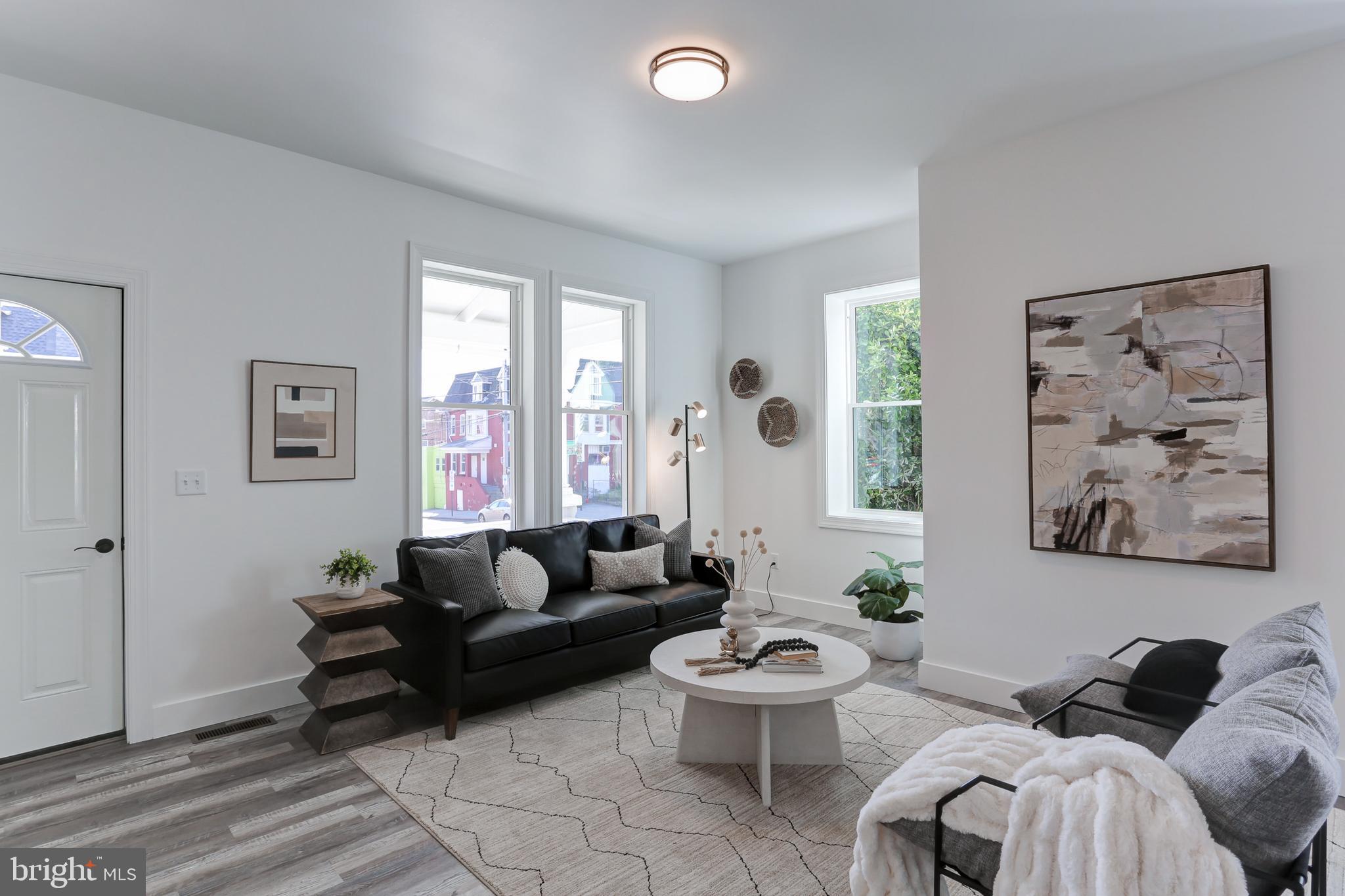 LANCASTER - Residential