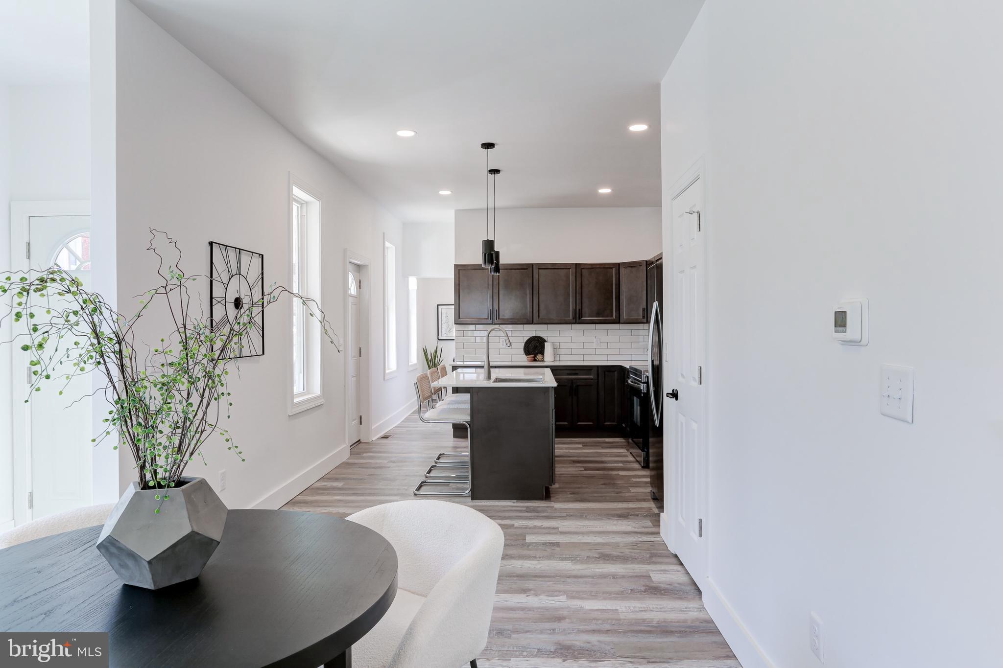 LANCASTER - Residential