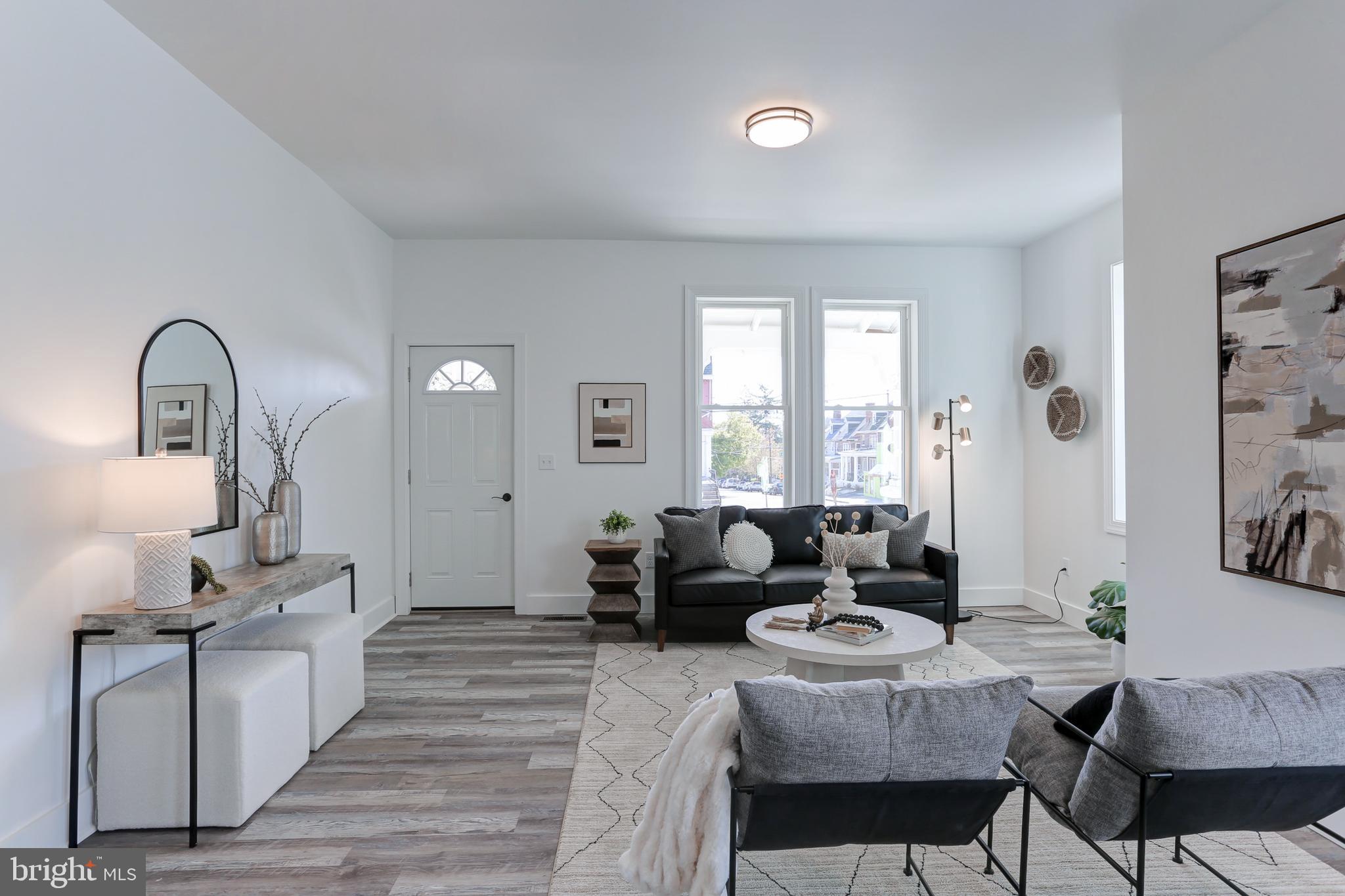 LANCASTER - Residential