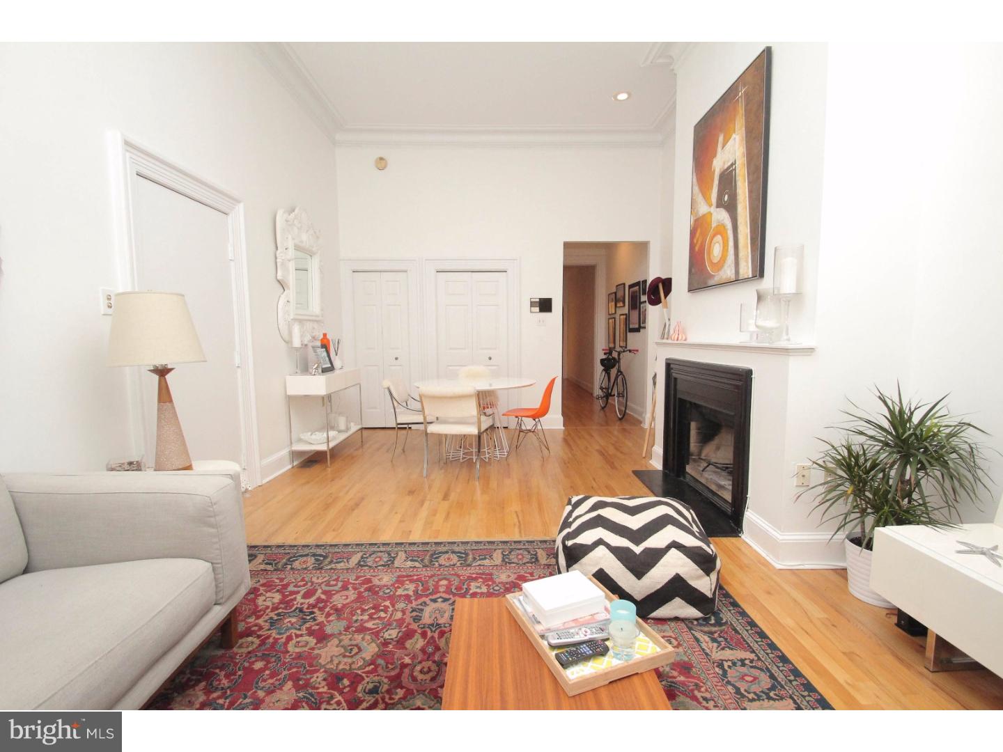 ART MUSEUM AREA - Residential Lease