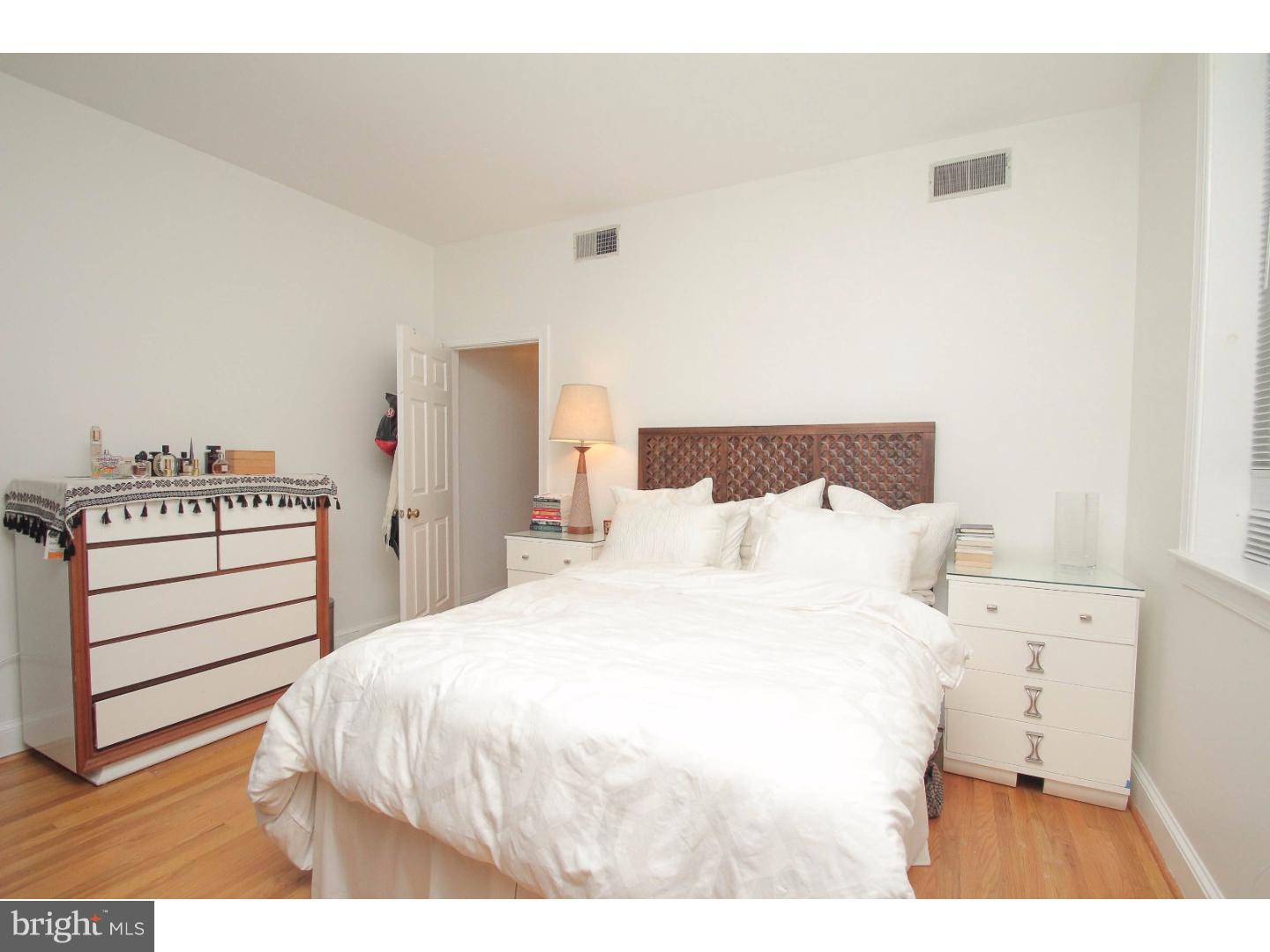 ART MUSEUM AREA - Residential Lease