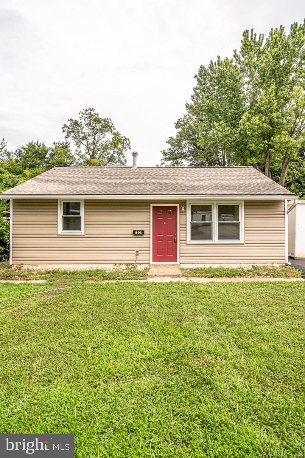 BURGUNDY MANOR - Residential