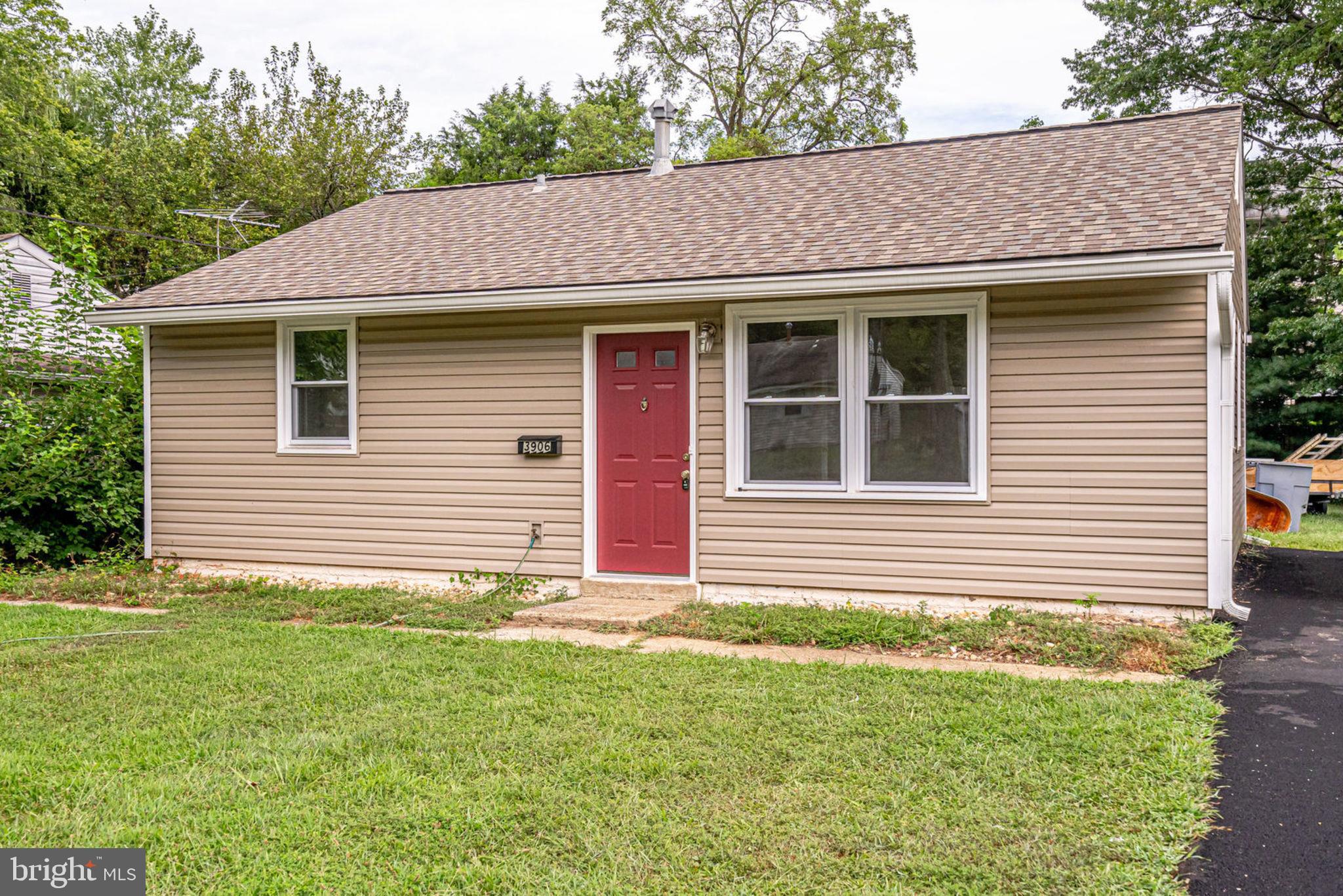 BURGUNDY MANOR - Residential