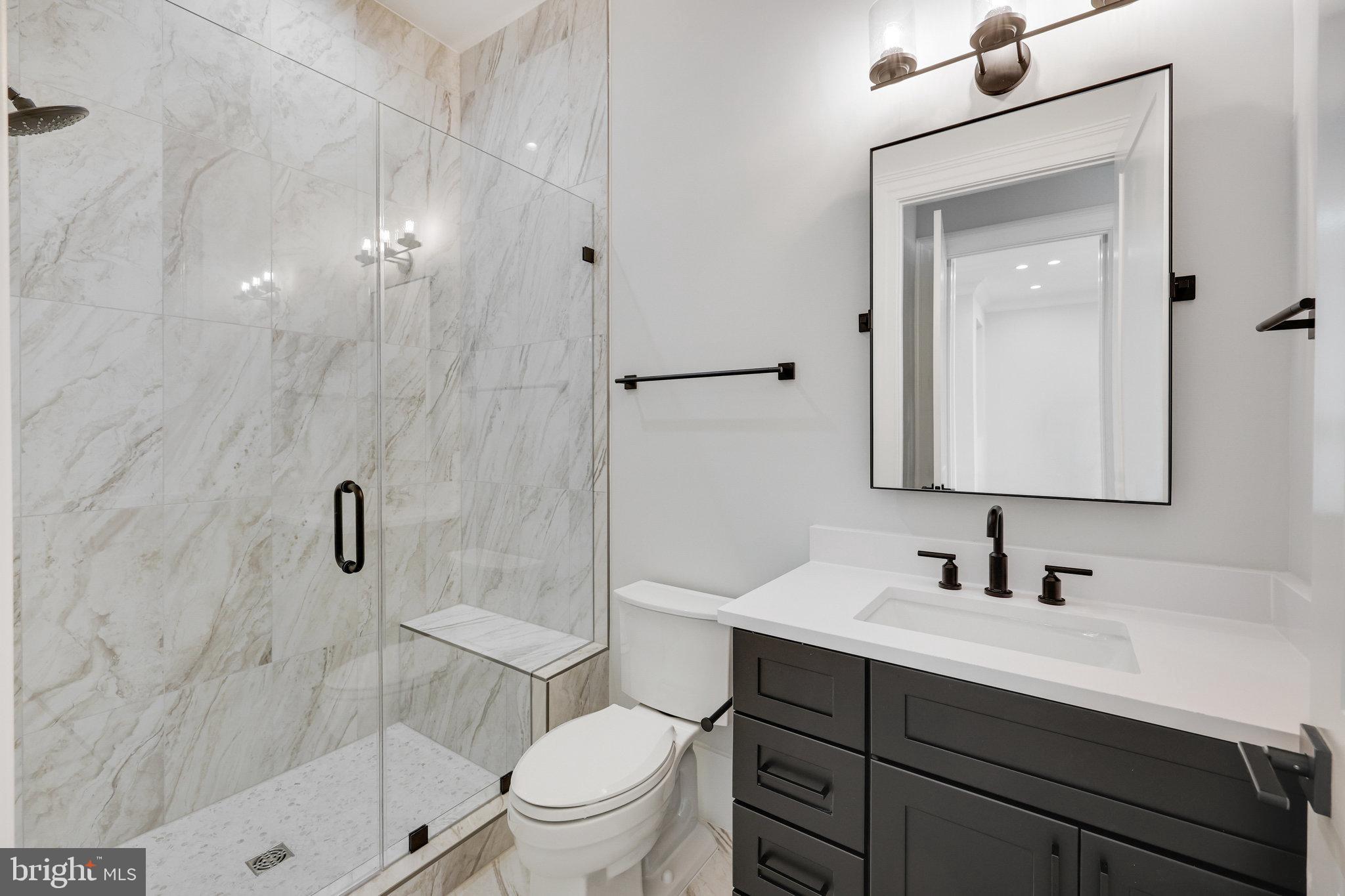 RIVER OAKS - Residential