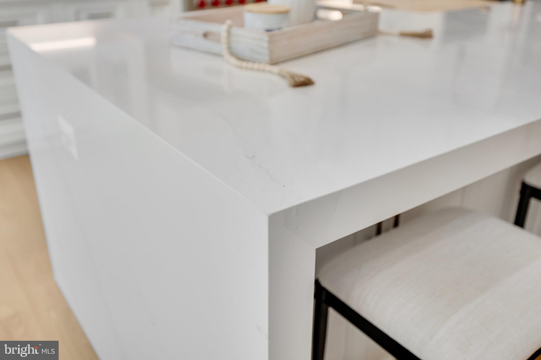 RIVER OAKS - Residential