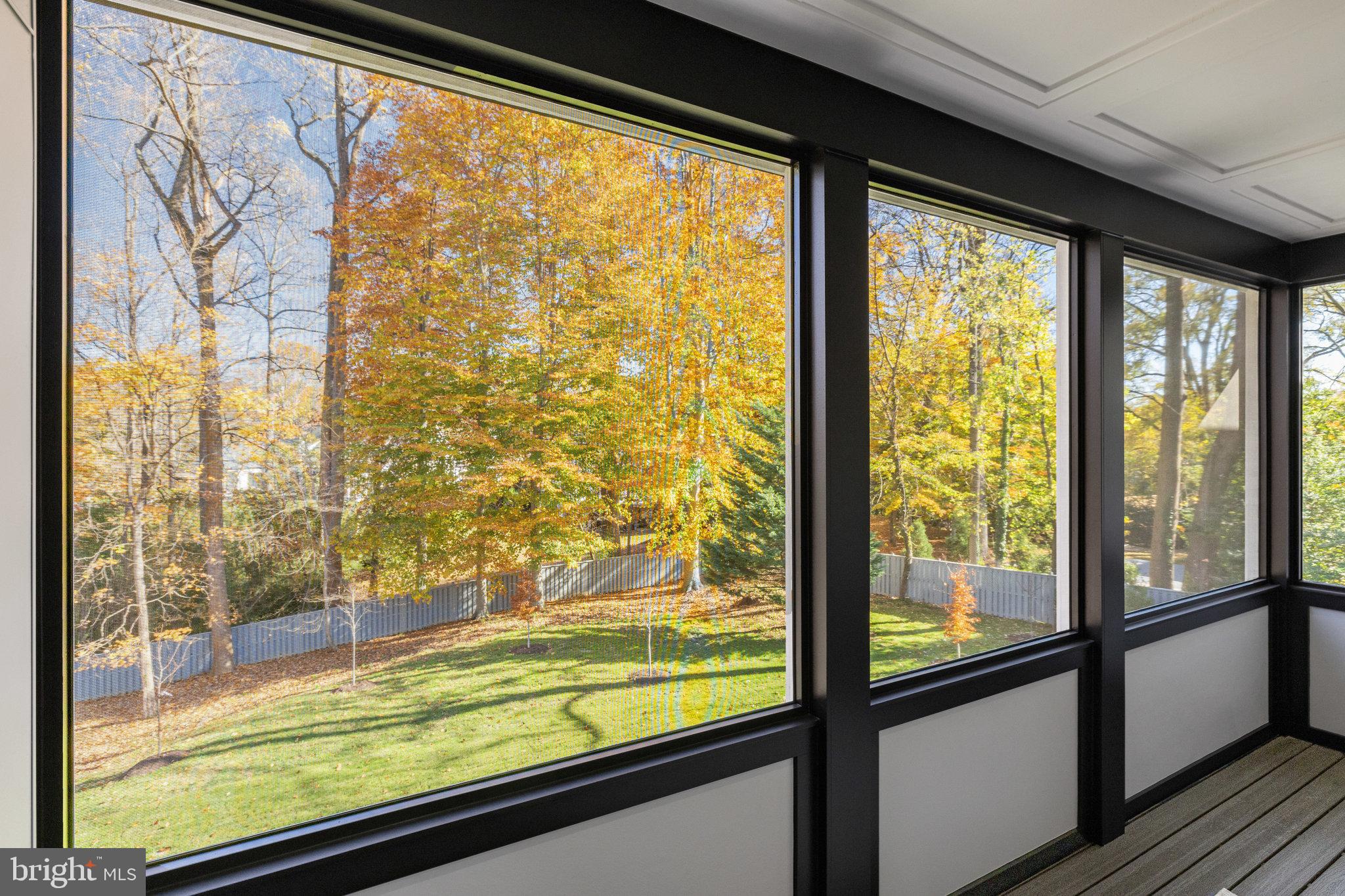 RIVER OAKS - Residential