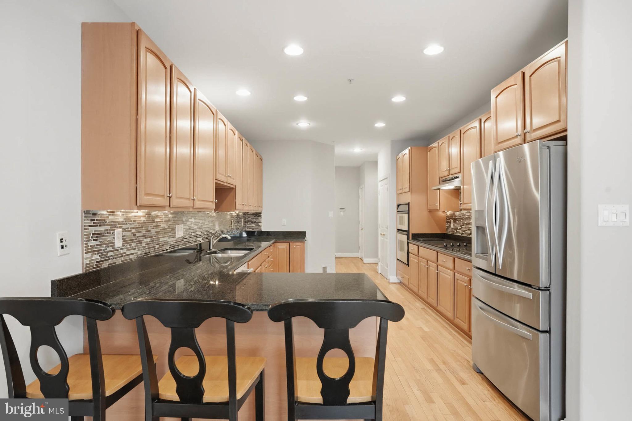 STONE LAKE - Residential