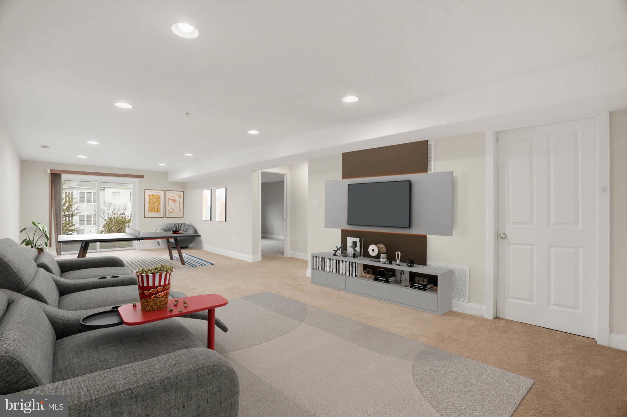 STONE LAKE - Residential