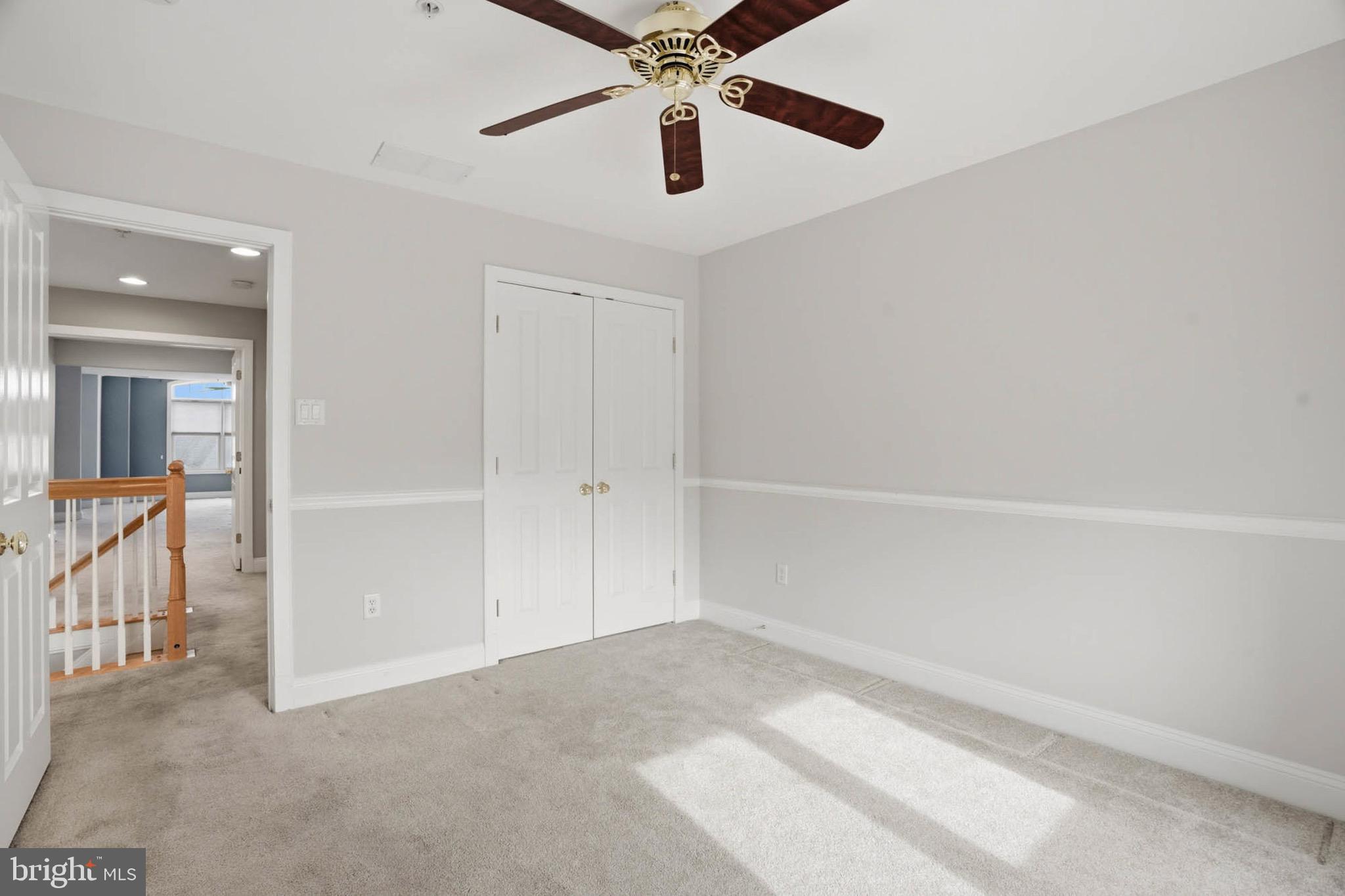 STONE LAKE - Residential