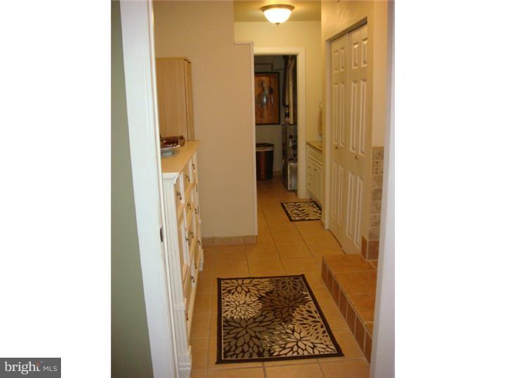 OLD CITY - Residential Lease