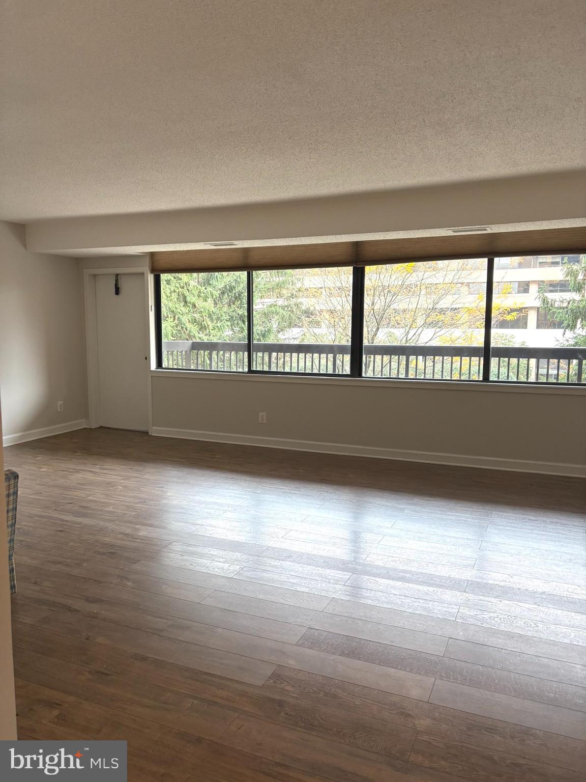 SKYLINE - Residential Lease