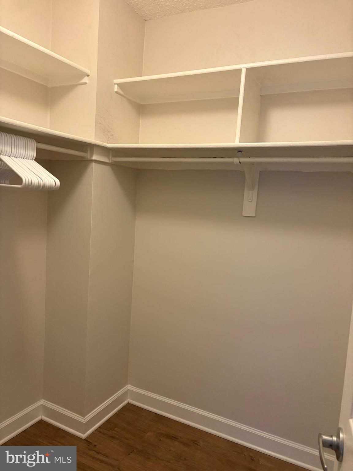 SKYLINE - Residential Lease