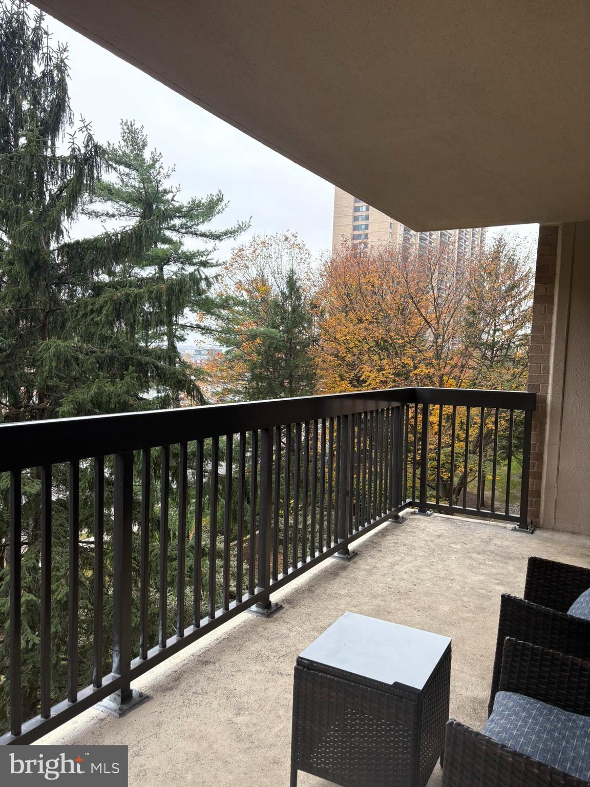 SKYLINE - Residential Lease