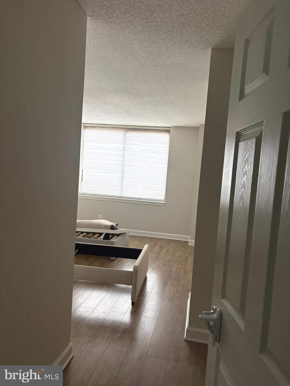 SKYLINE - Residential Lease