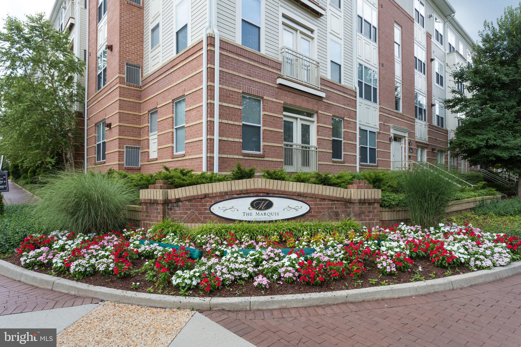 MARQUIS AT VIENNA STATION - Residential