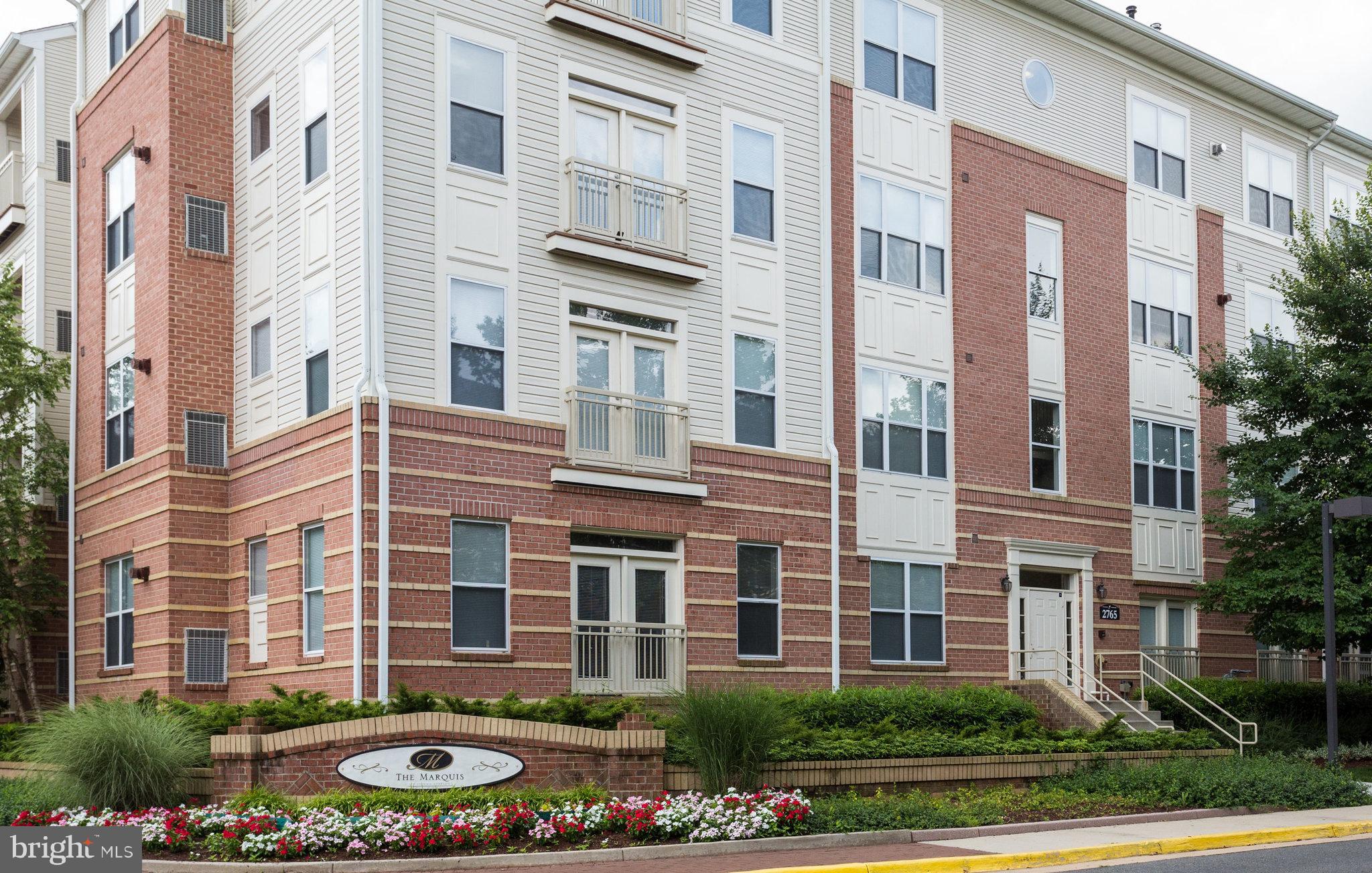 MARQUIS AT VIENNA STATION - Residential