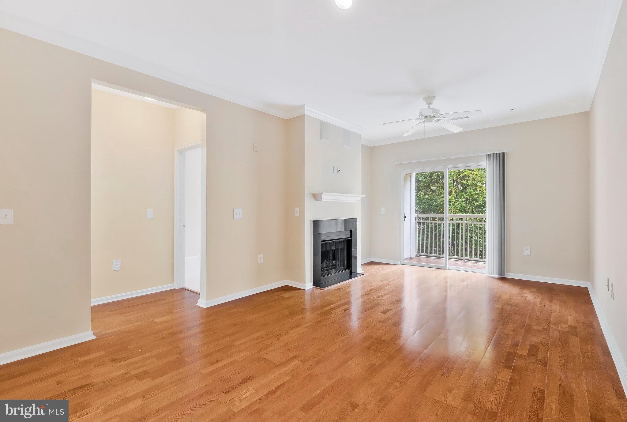 MARQUIS AT VIENNA STATION - Residential