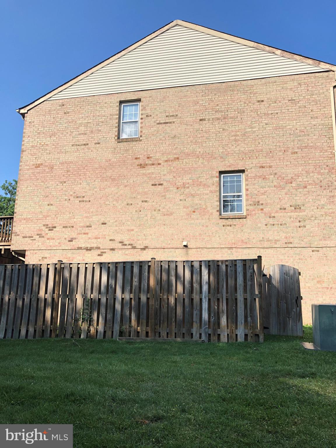 CENTER TERRACE - Residential