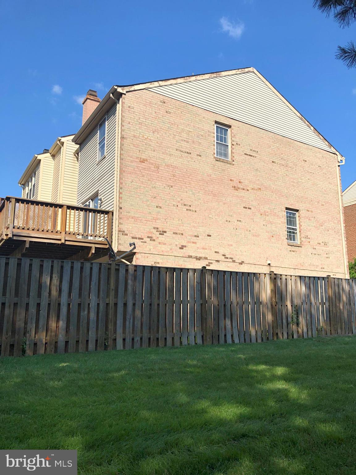 CENTER TERRACE - Residential