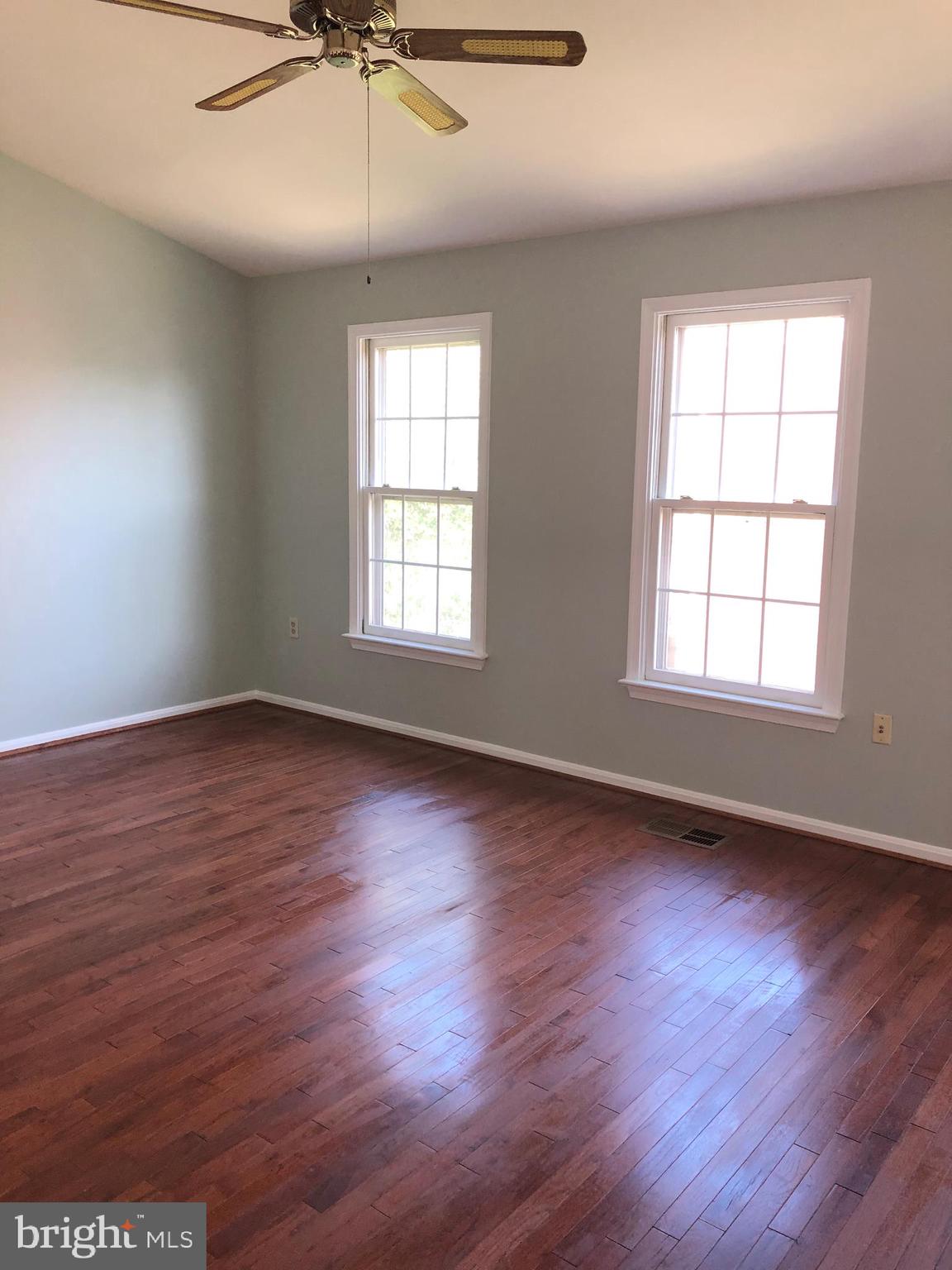 CENTER TERRACE - Residential