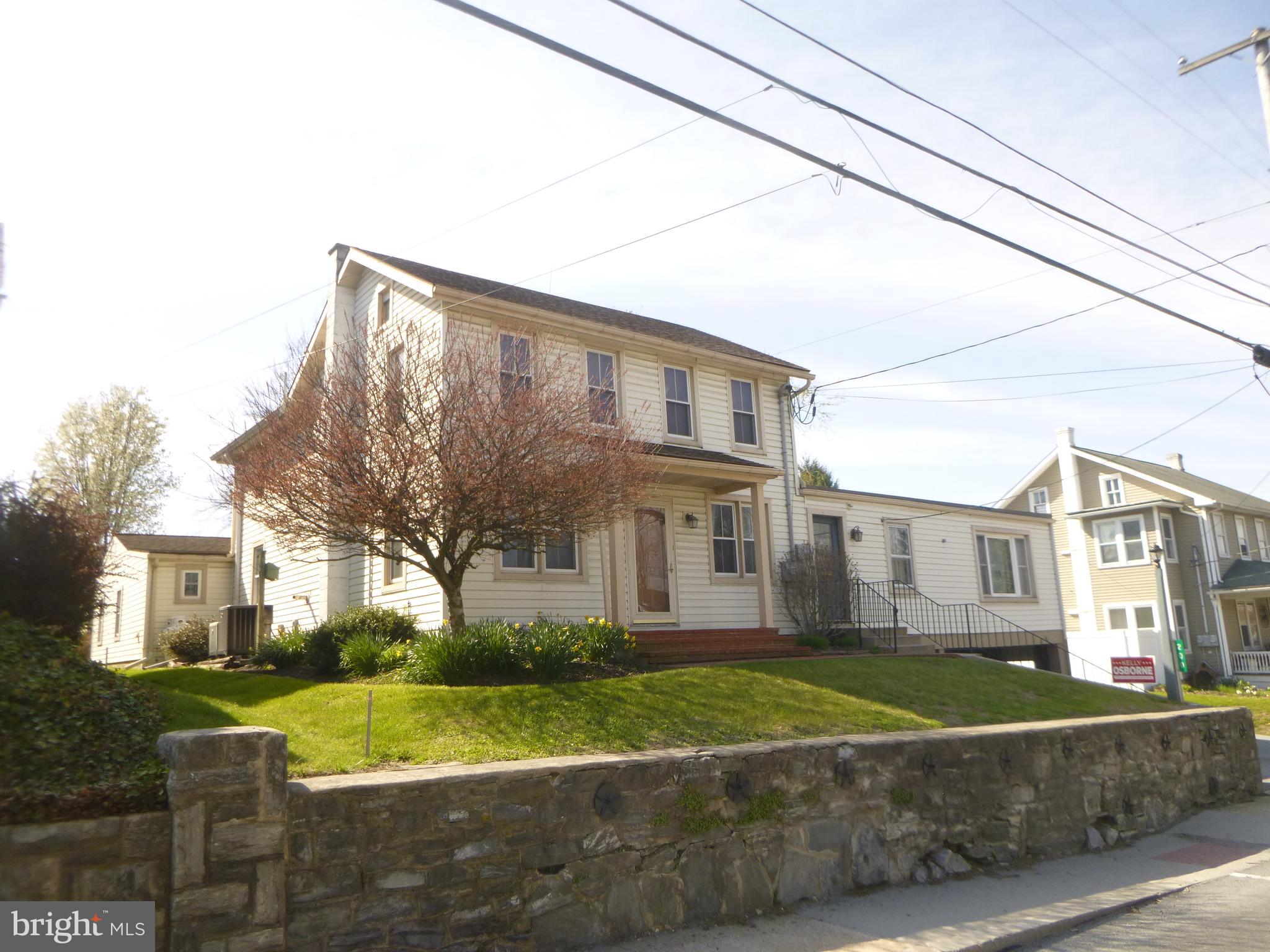 QUARRYVILLE BOROUGH - Residential