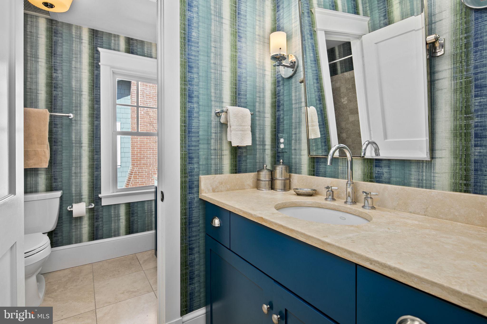 LYON VILLAGE - Residential