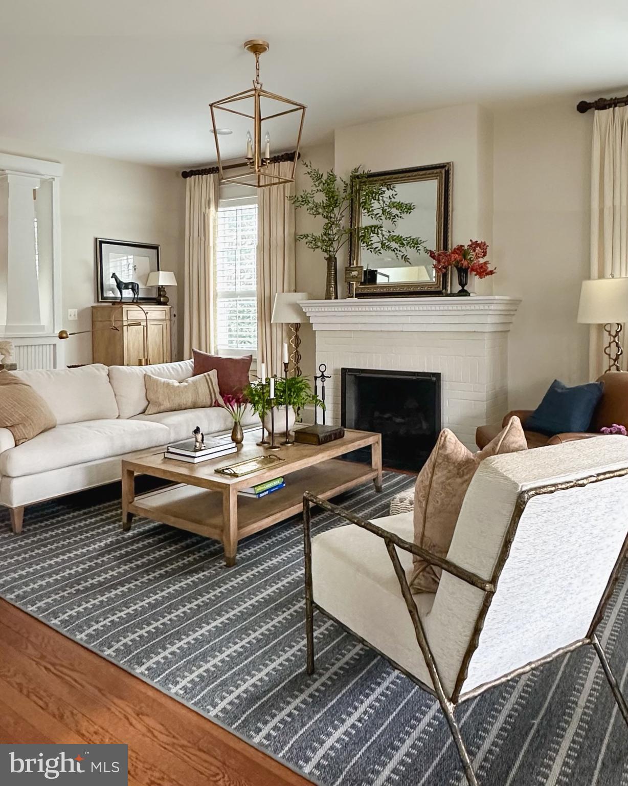 LYON VILLAGE - Residential