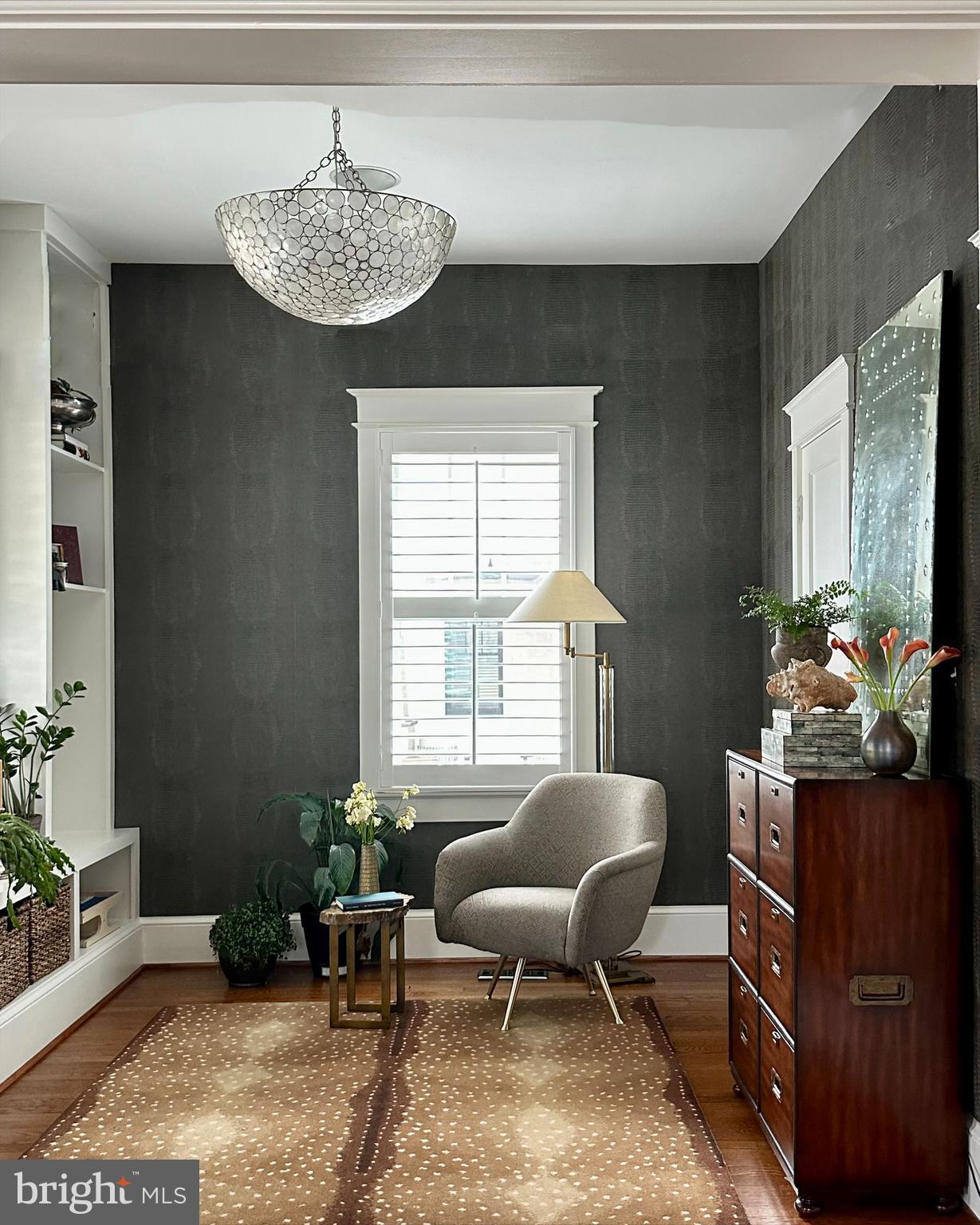 LYON VILLAGE - Residential