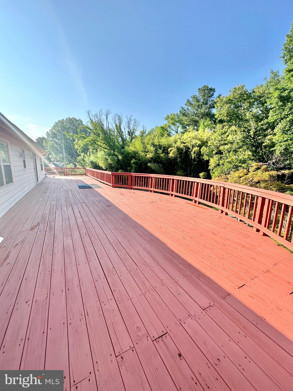 TANTALLON ON THE POTOMAC - Residential Lease