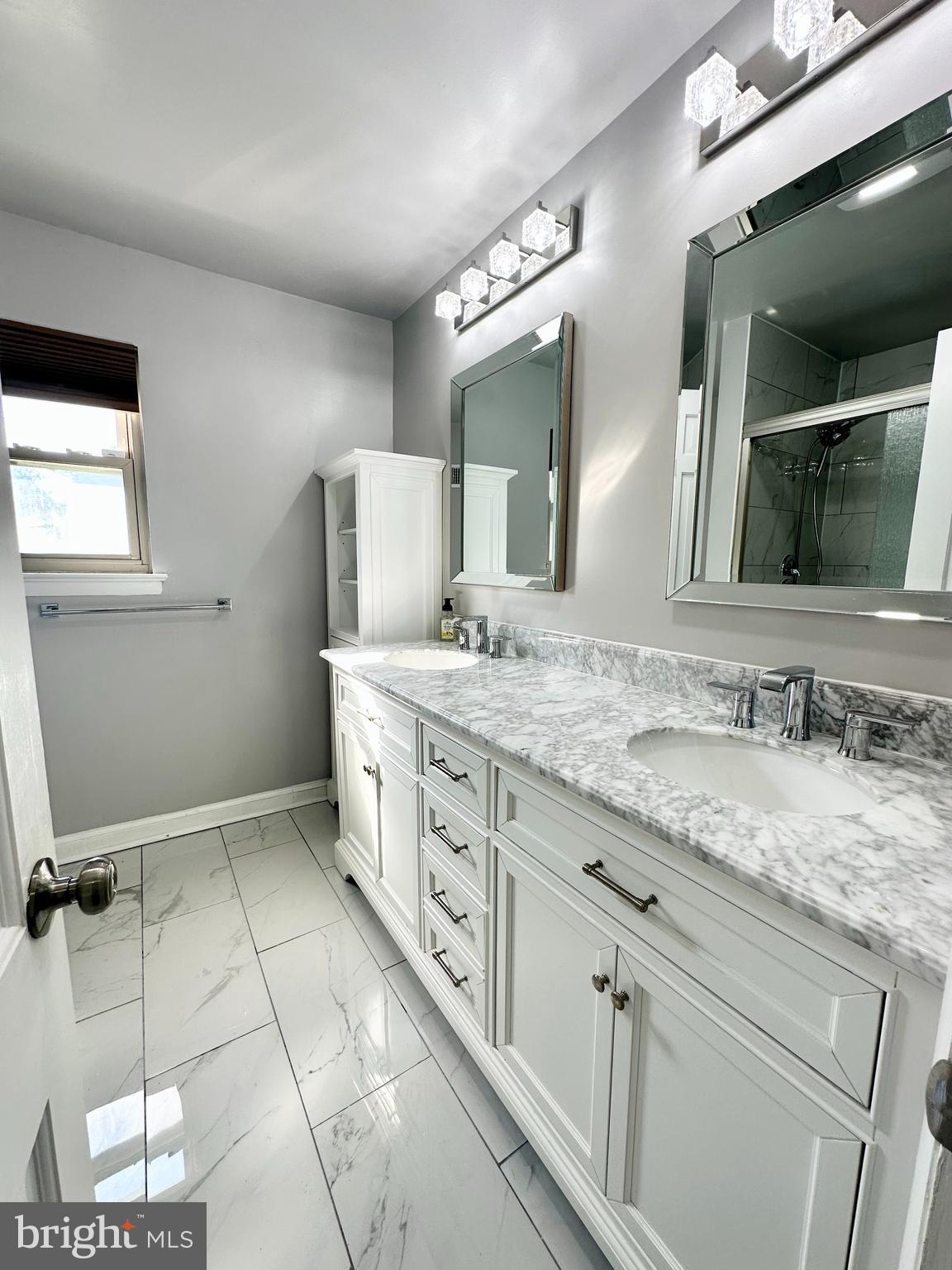 TANTALLON ON THE POTOMAC - Residential Lease