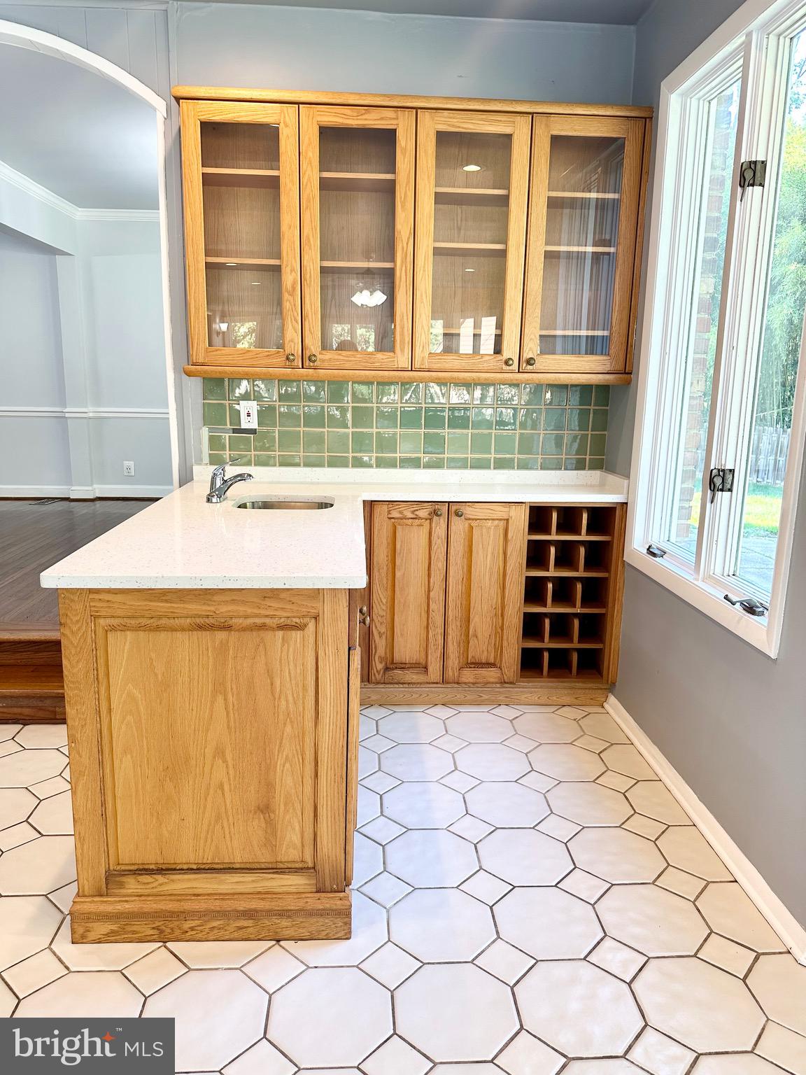 TANTALLON ON THE POTOMAC - Residential Lease