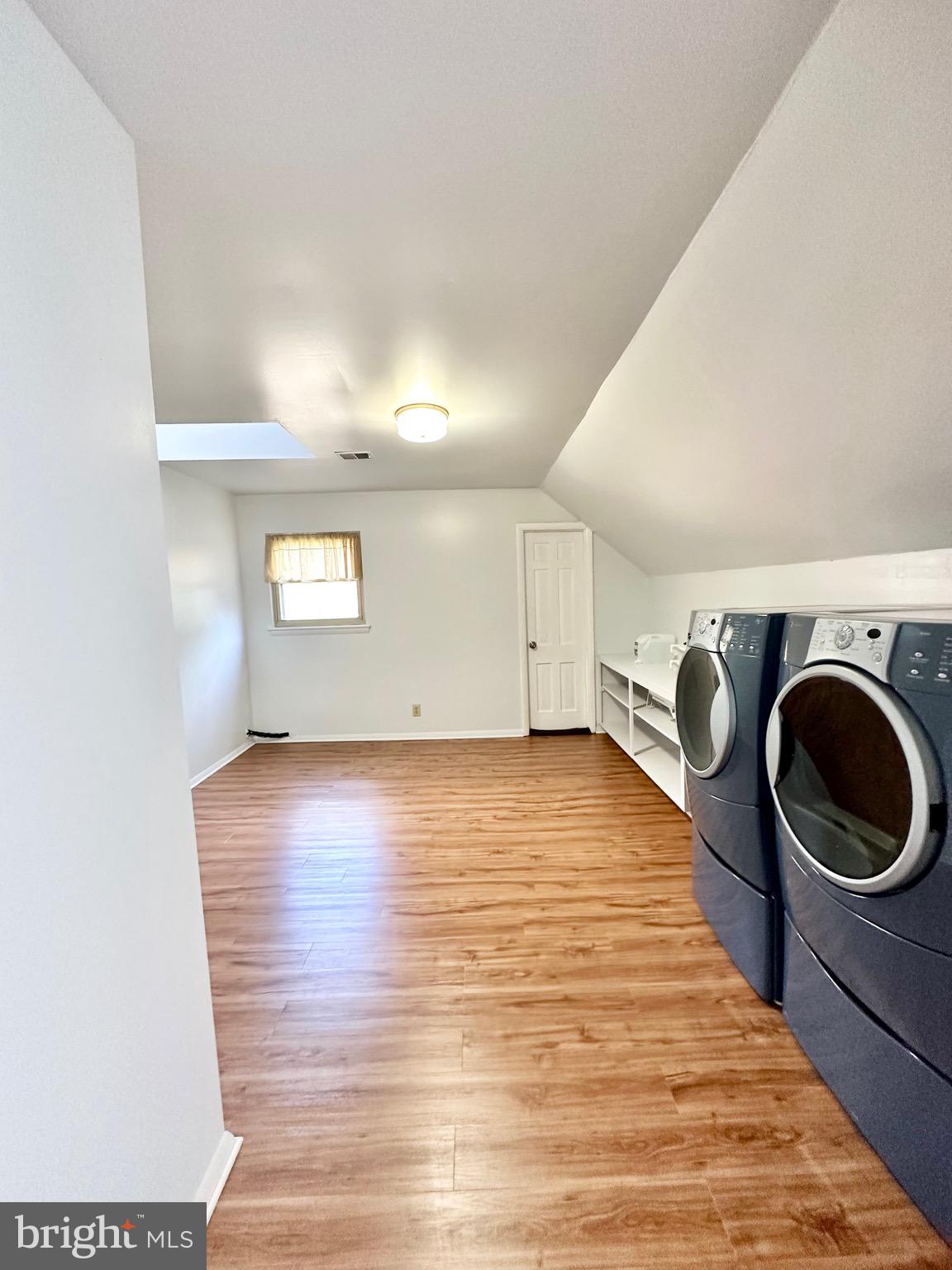 TANTALLON ON THE POTOMAC - Residential Lease