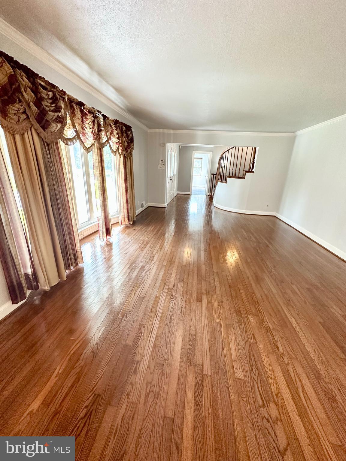 TANTALLON ON THE POTOMAC - Residential Lease