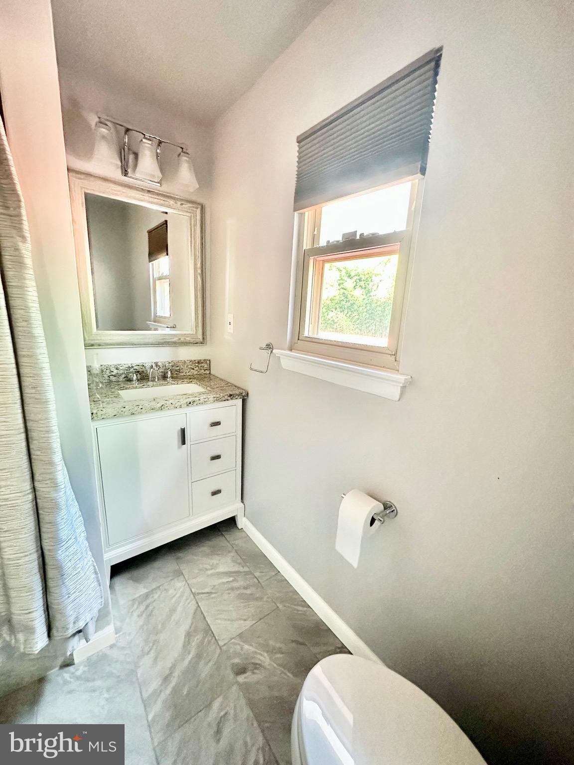 TANTALLON ON THE POTOMAC - Residential Lease