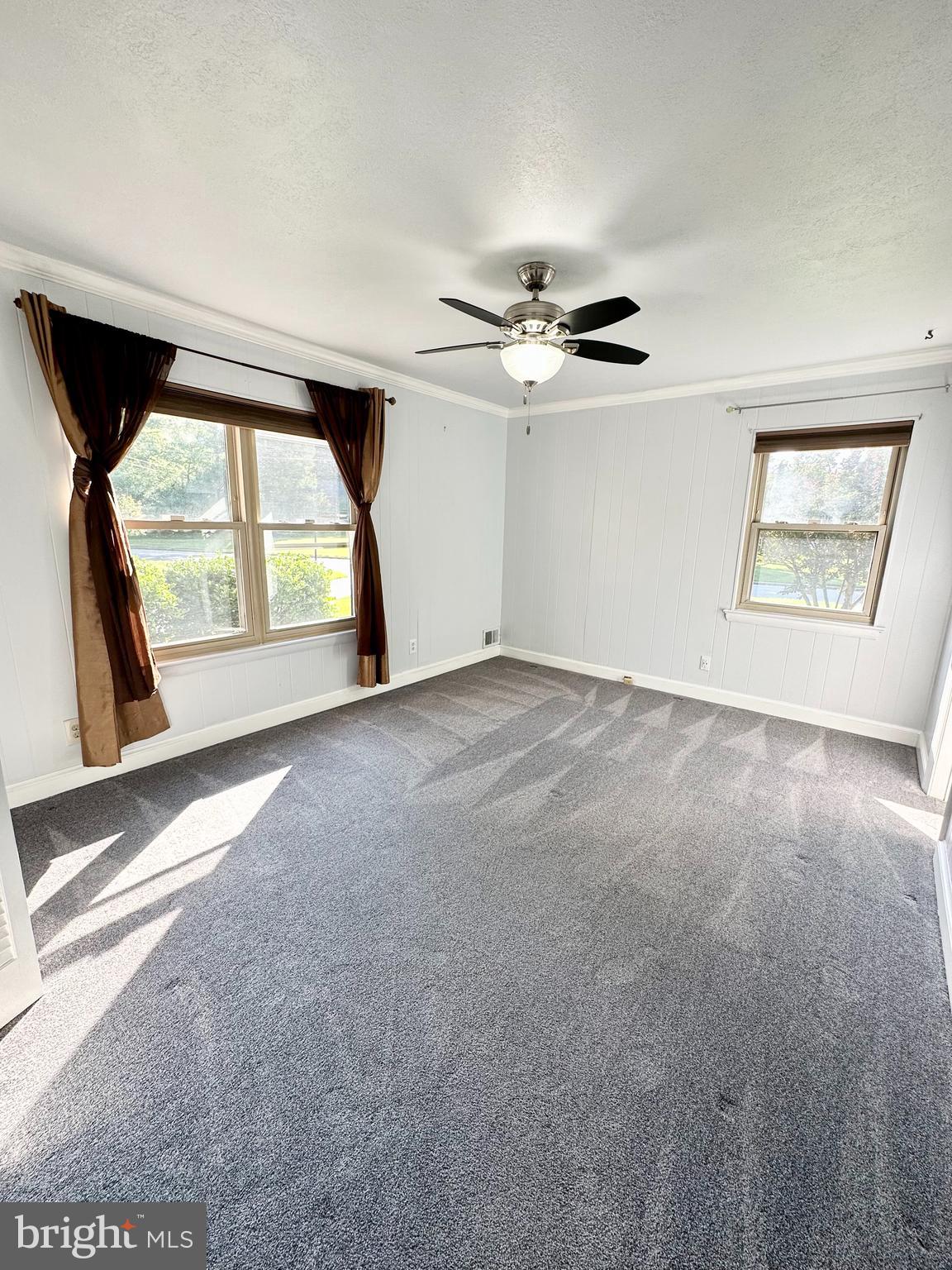 TANTALLON ON THE POTOMAC - Residential Lease