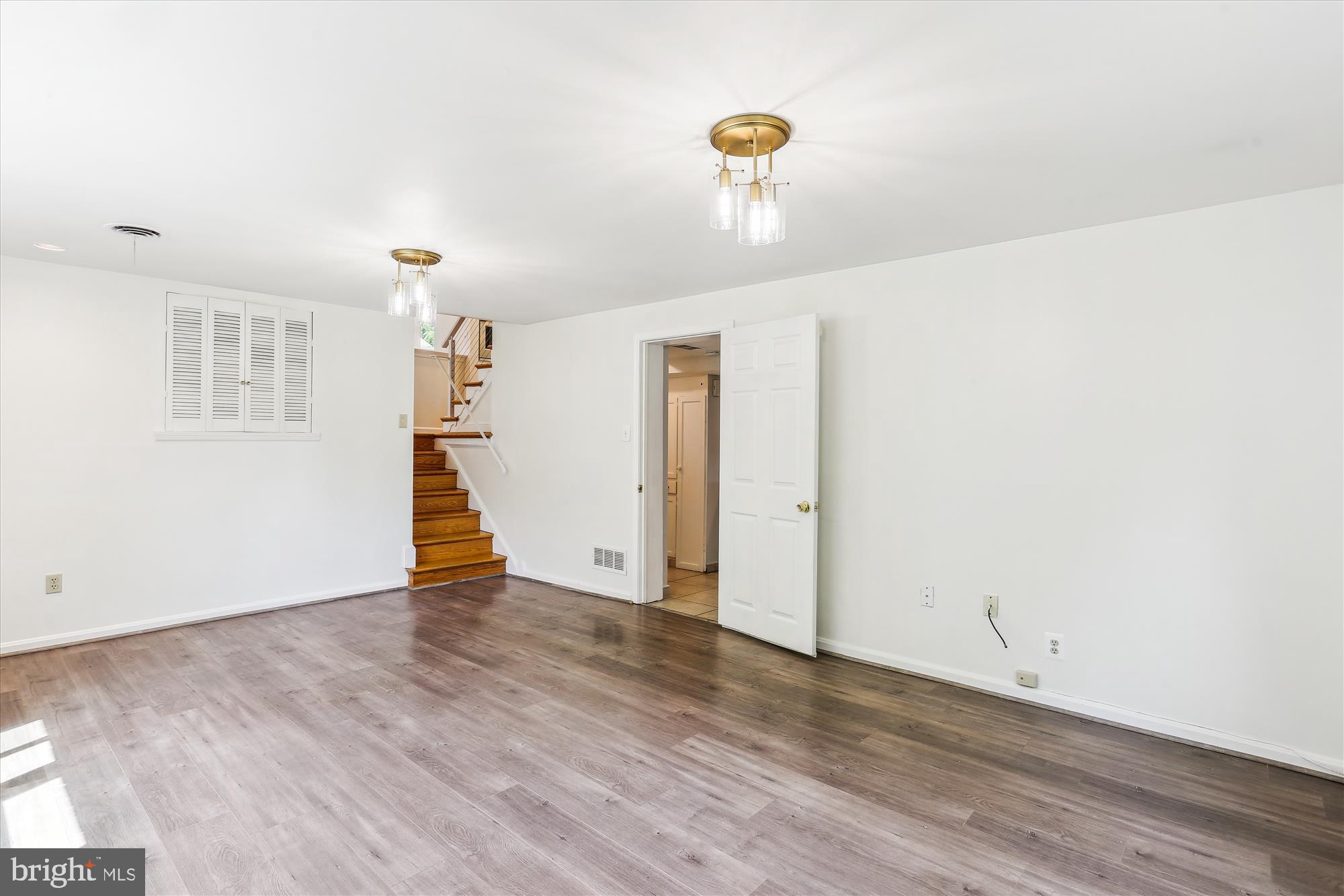 CARROLL KNOLLS - Residential