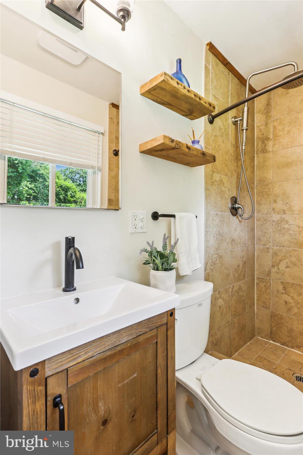 CARROLL KNOLLS - Residential